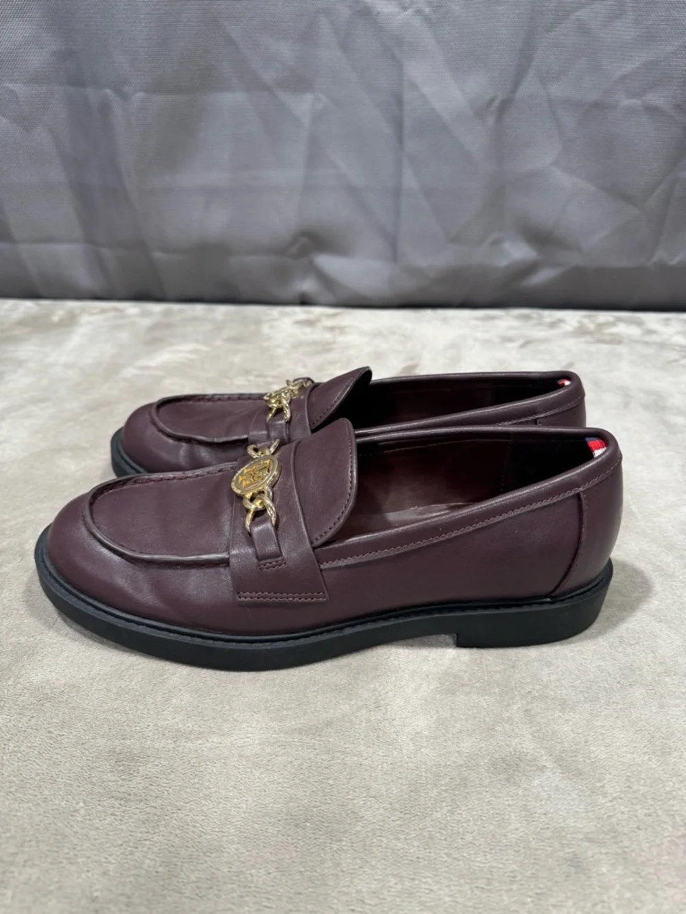 Tommy Hilfiger Women's Loafers - Picture 2 of 11
